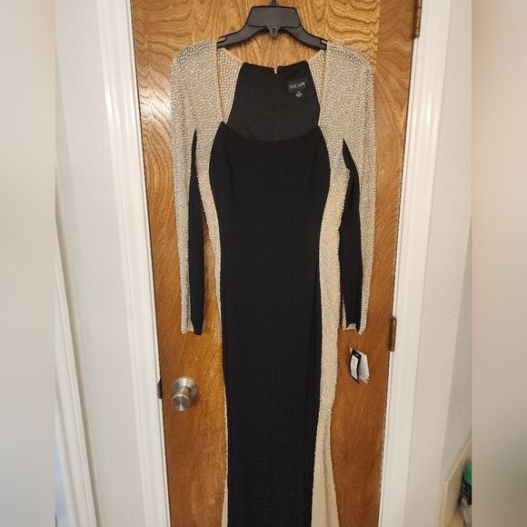 Xscape "Sarah" Long Jersey Knit with Caviar Beaded Sides Dress SIZE 4 NWT - Picture 4 of 11